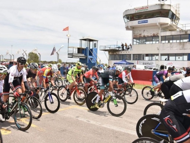 Olavarr�a recibe el Campeonato Argentino de Ruta M�ster y �lite